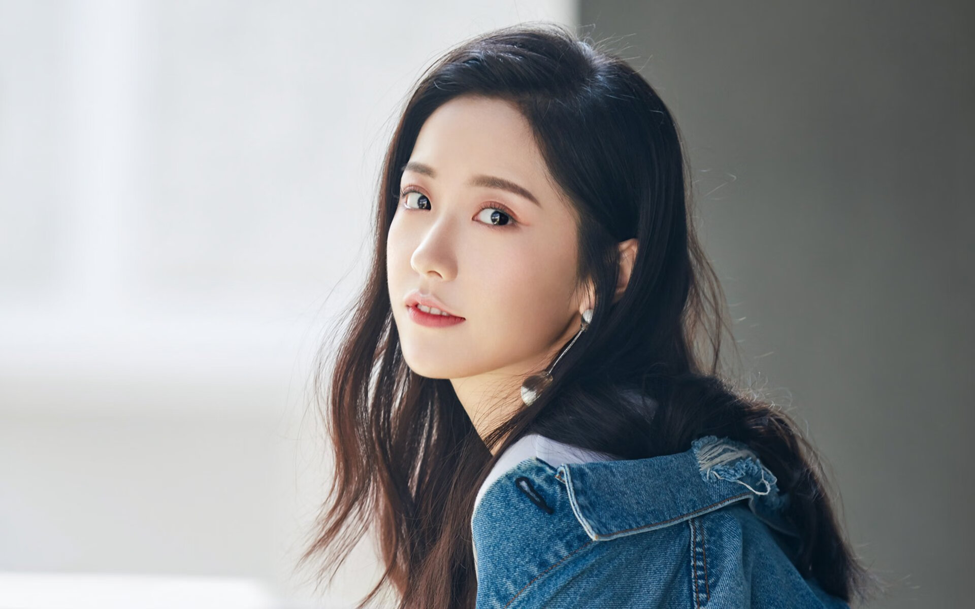 开云·体育官网-中甲联赛加强中场节奏控制训练提升比赛主导力，节奏型中场