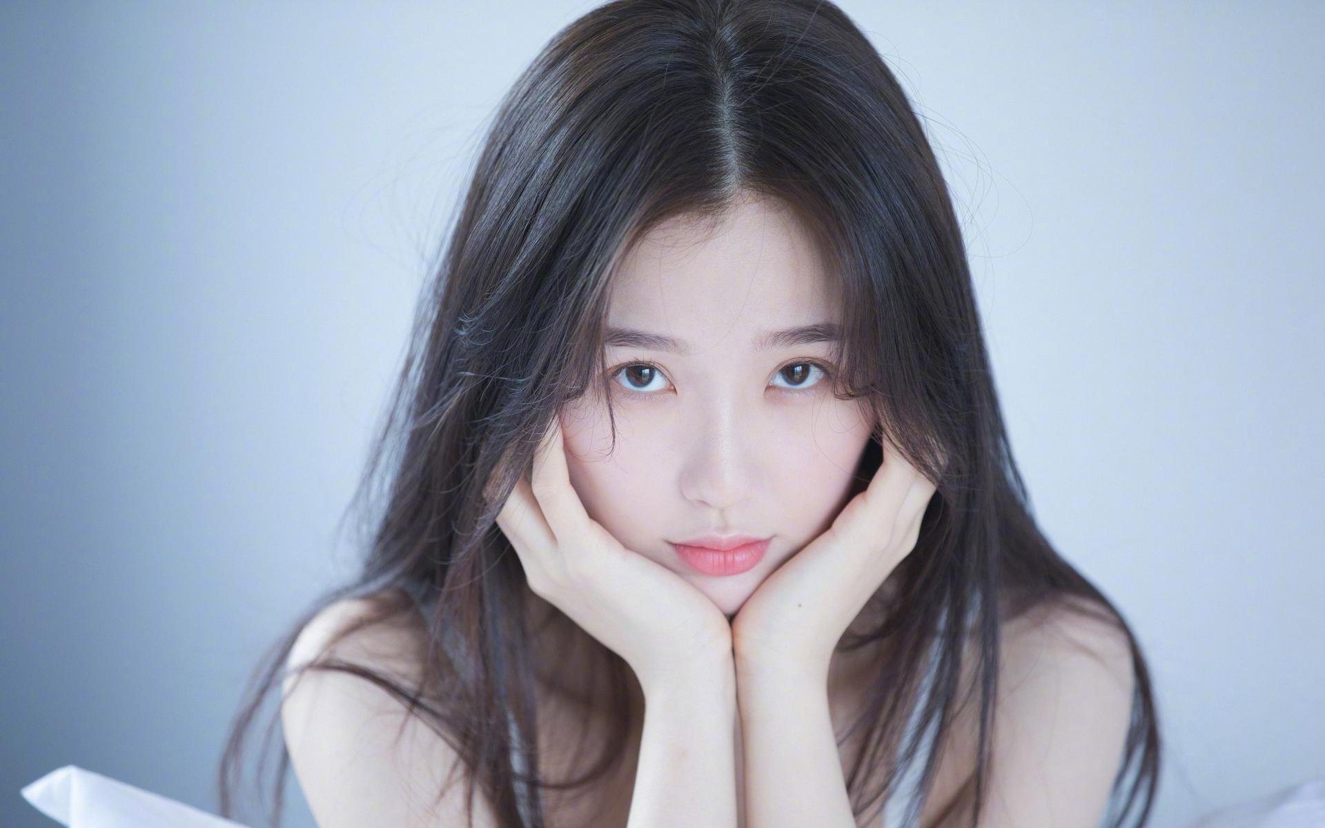 开云kaiyun-女篮青训强调低位脚步训练丰富内线进攻手段，女篮训练方法视频