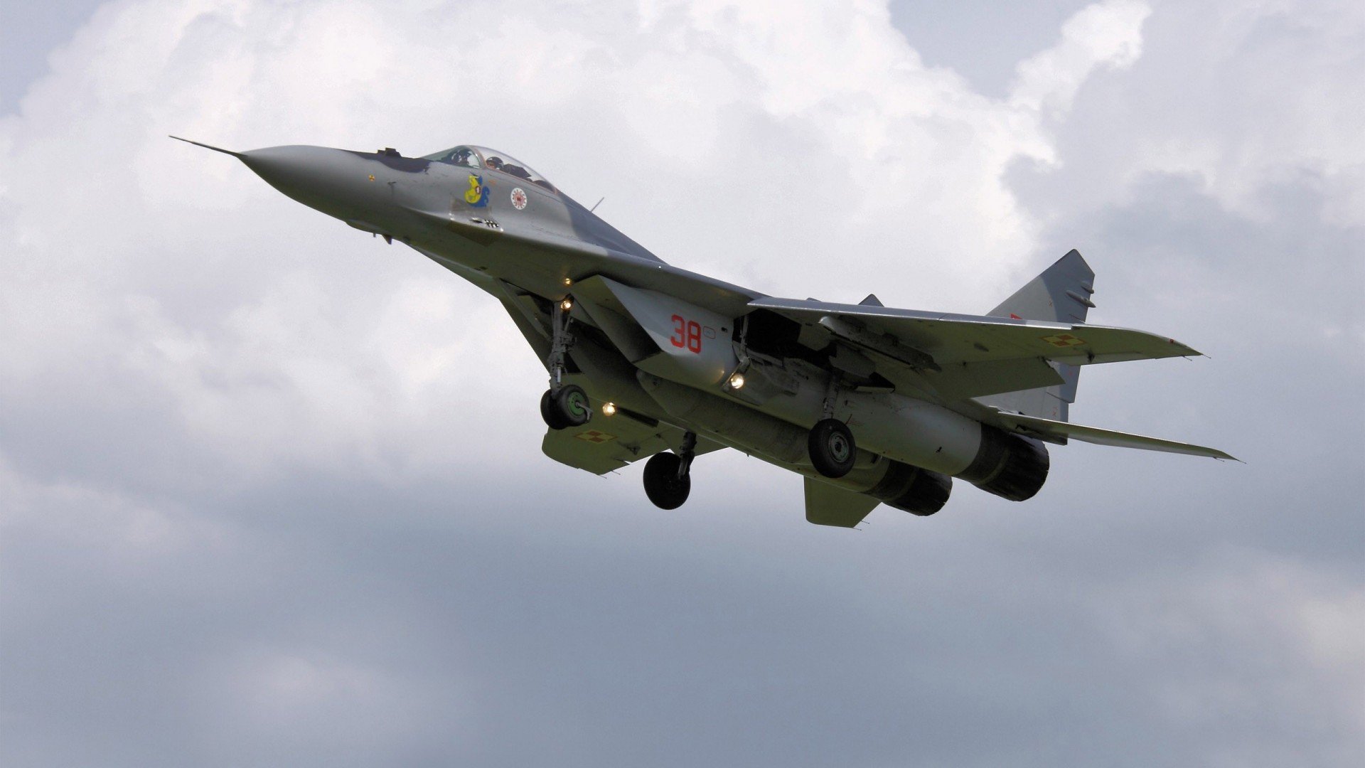 KAIYUNAPP-掘金替补中锋称比赛经验仍需提升，掘金得分后卫