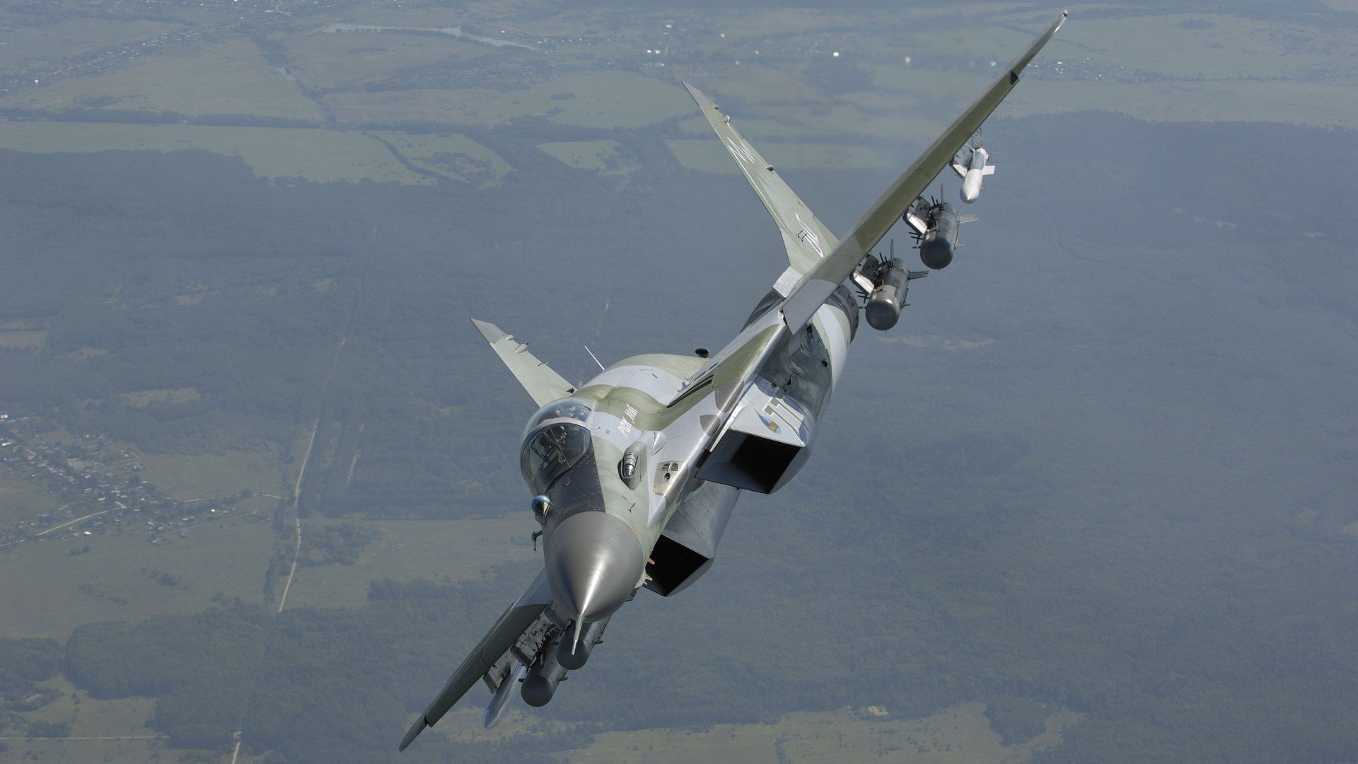 开云官方网页登录-俱乐部举办公开训练赛 吸引媒体关注，俱乐部比赛