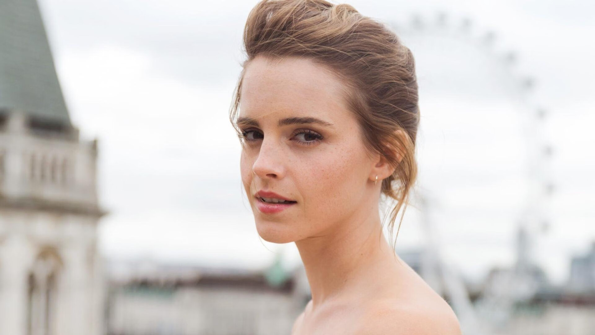 kaiyun.com-史诗级精彩!运动员最后一刻逆转乾坤,震撼全场!